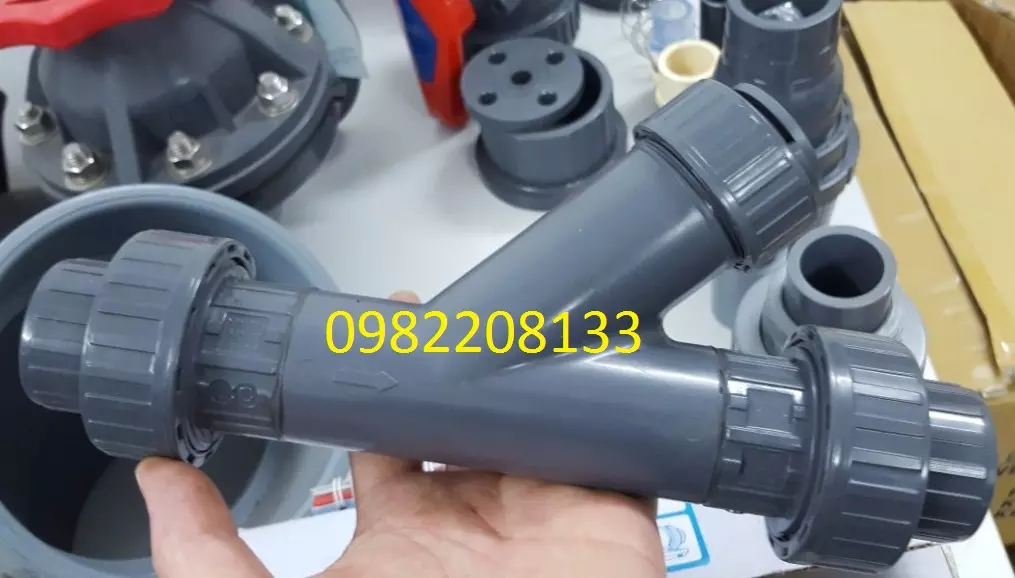 y lọc nhựa upvc đục rắc co